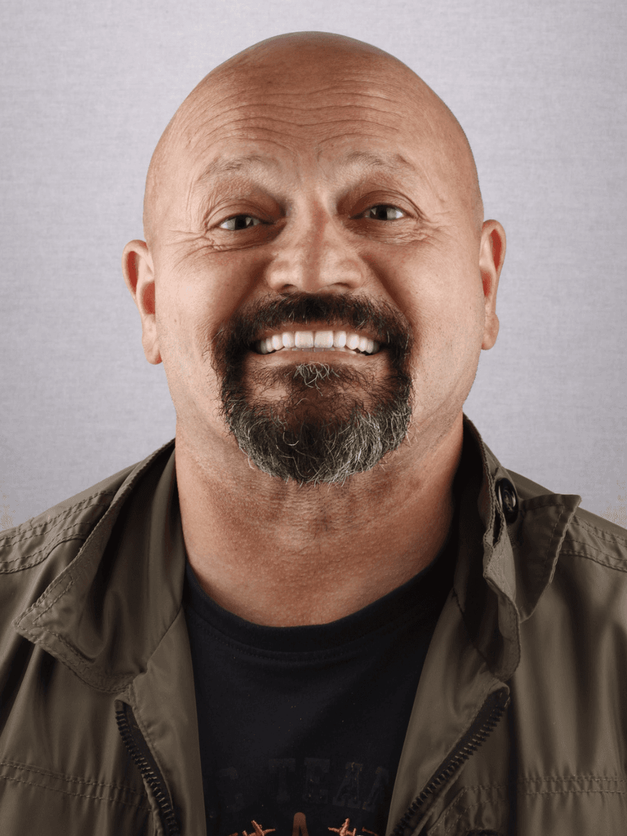 Posle — Siniša, 51g.