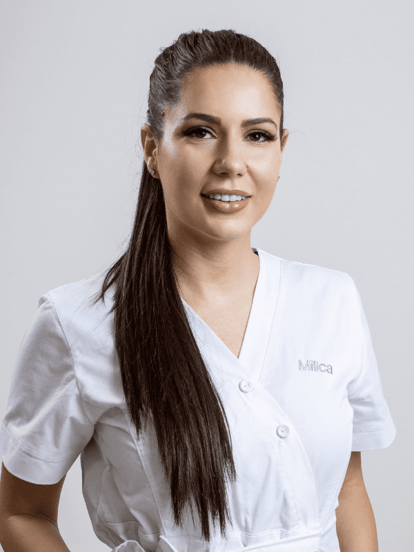 Dr Milica Ćuk